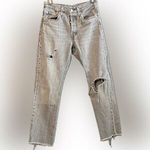 Levi’s 501 Distressed Jeans Raw Hems & Rips Light Gray Wash 25X29 Pre❤️